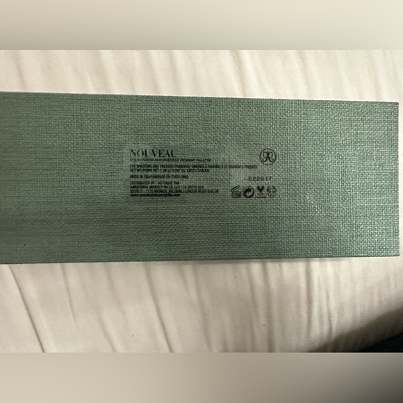 Anastasia Nouveau Eye Shadow Palette - Picture 2 of 5